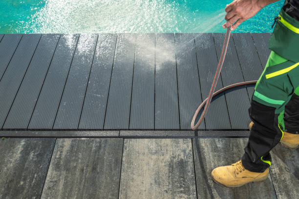 Why Choose Our Certified Pressure Washing Experts for Your Project Needs in Williamstown, KY?